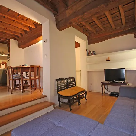 Appartamento Chiavari Roma